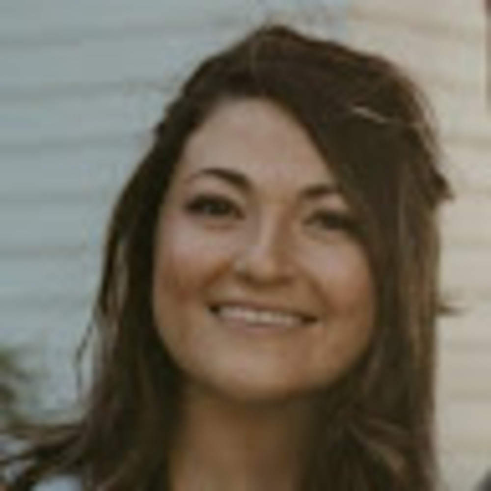 Meet your Posher, Cecily